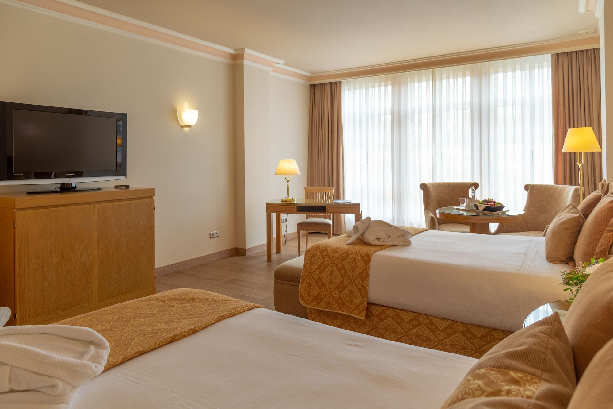 Gran Hotel Los Abetos Σαντιάγο ντε Κομποστέλα Εξωτερικό φωτογραφία
