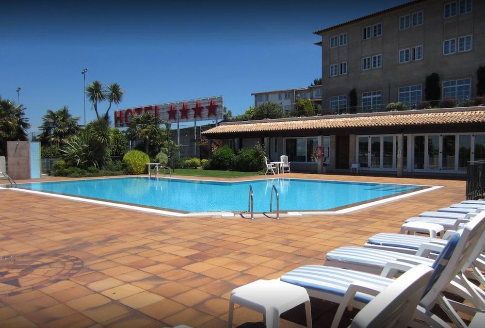 Gran Hotel Los Abetos Σαντιάγο ντε Κομποστέλα Εξωτερικό φωτογραφία